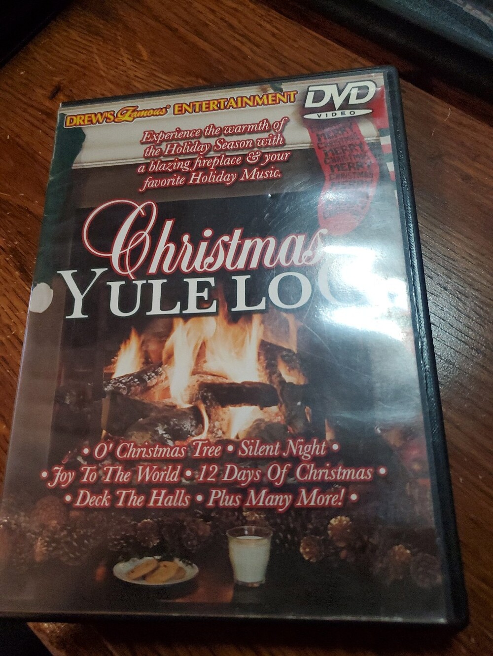 Christmas Yule Log Holiday DVD - Festive Fireplace Scenes